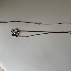 Gold Flower Pendant Necklace